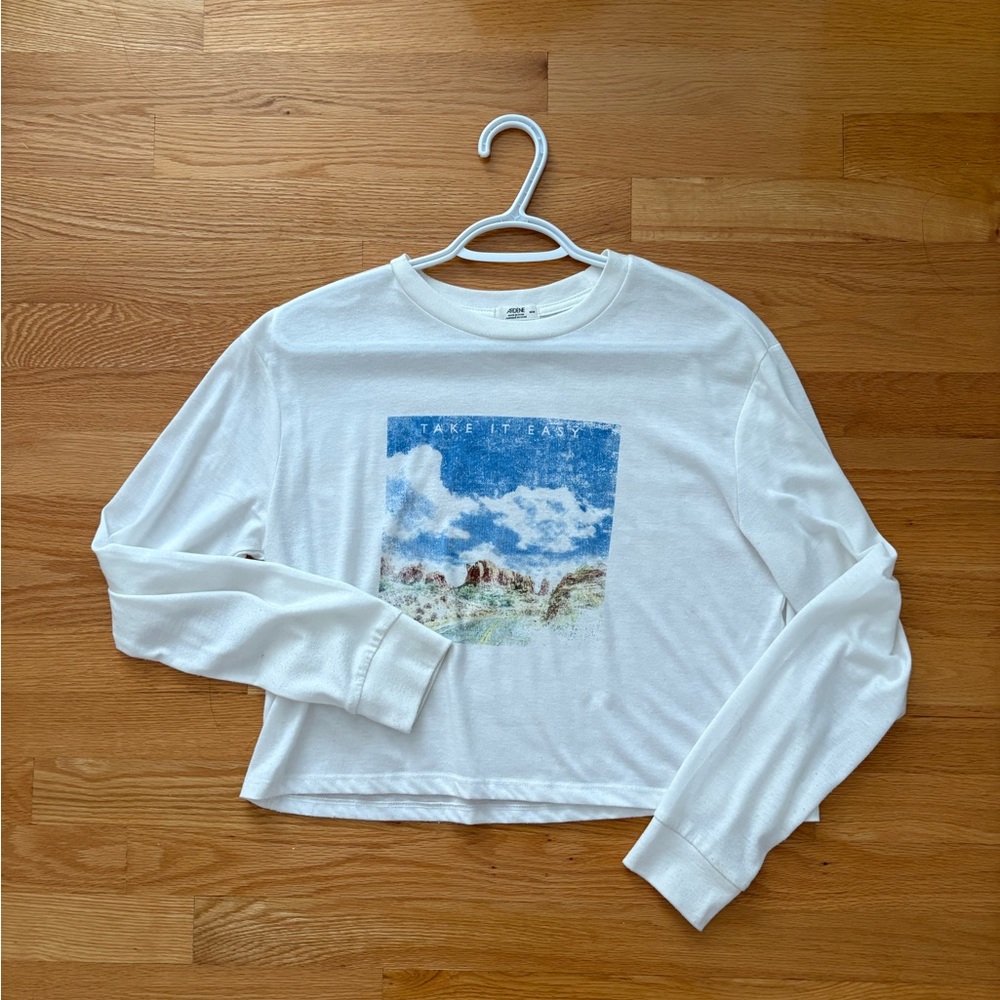 Ardene Classic Graphic White Tee